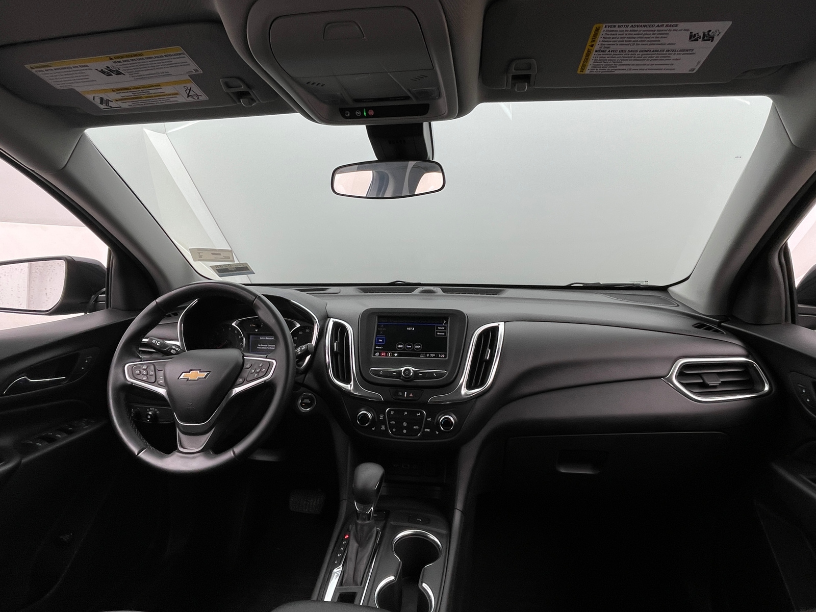 Thumbnail: 2023 Chevrolet Equinox - 3