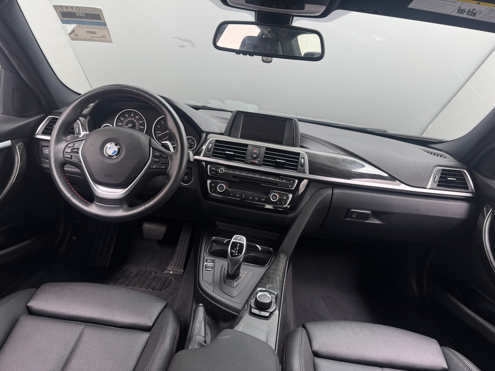 Thumbnail: 2018 BMW 3 Series - 2
