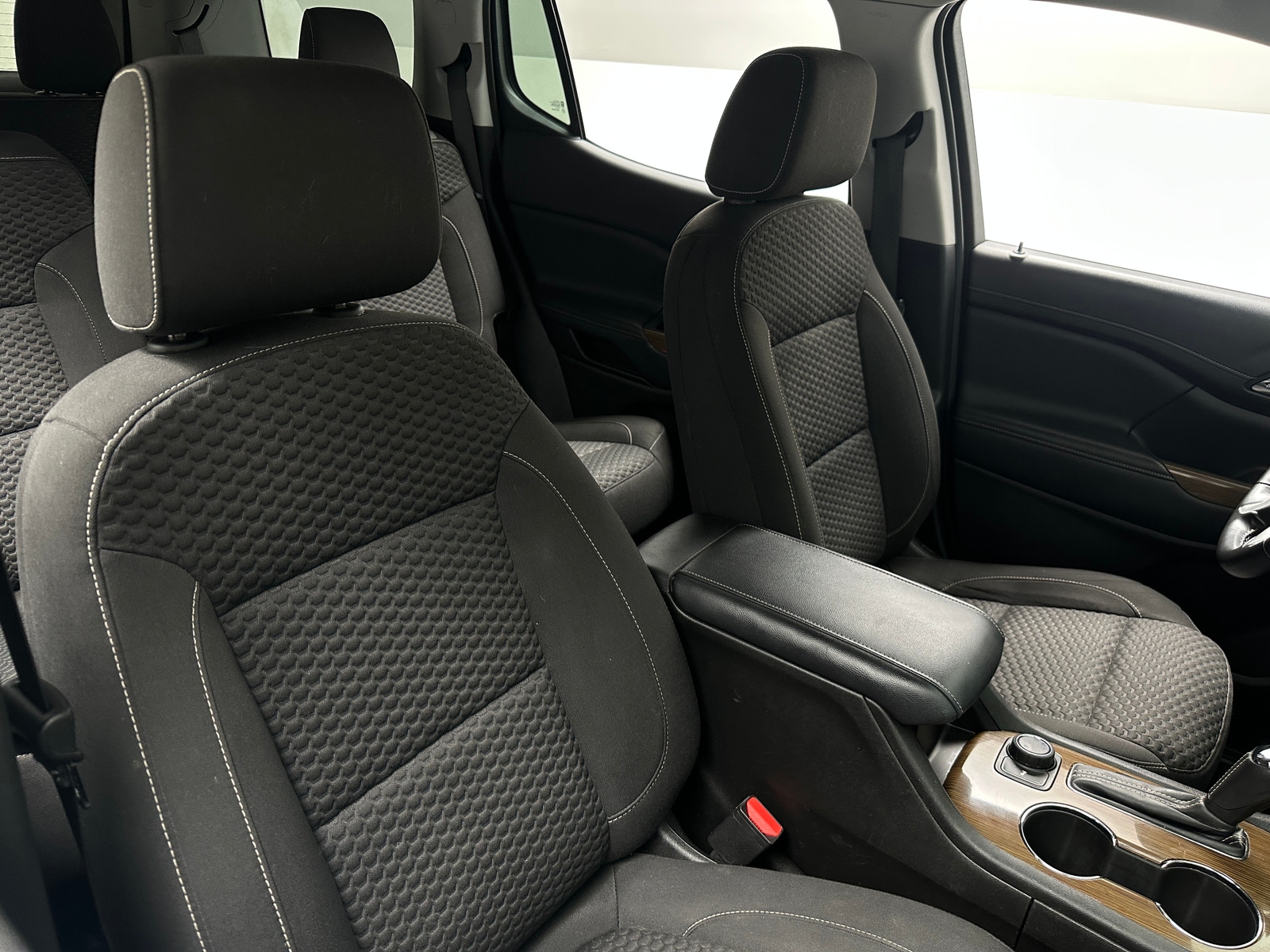 Thumbnail: 2019 GMC Acadia - 2