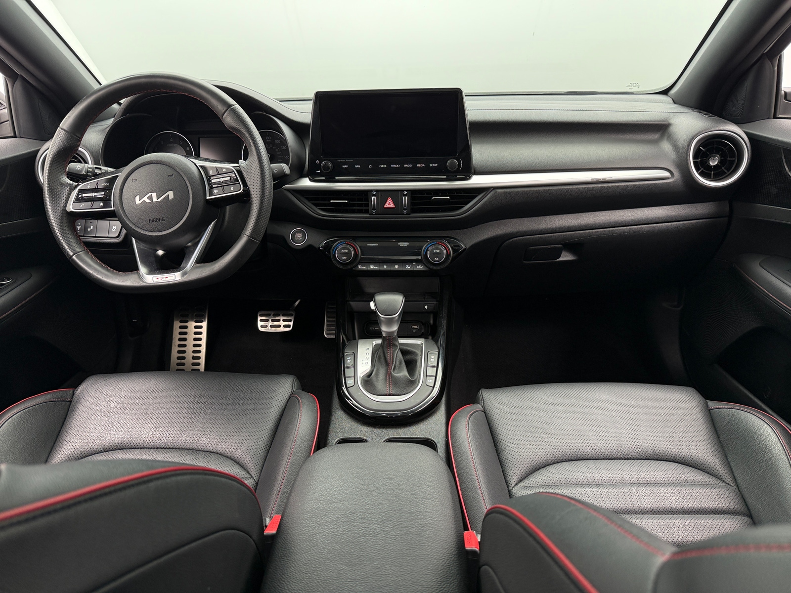 Thumbnail: 2022 Kia Forte - 2