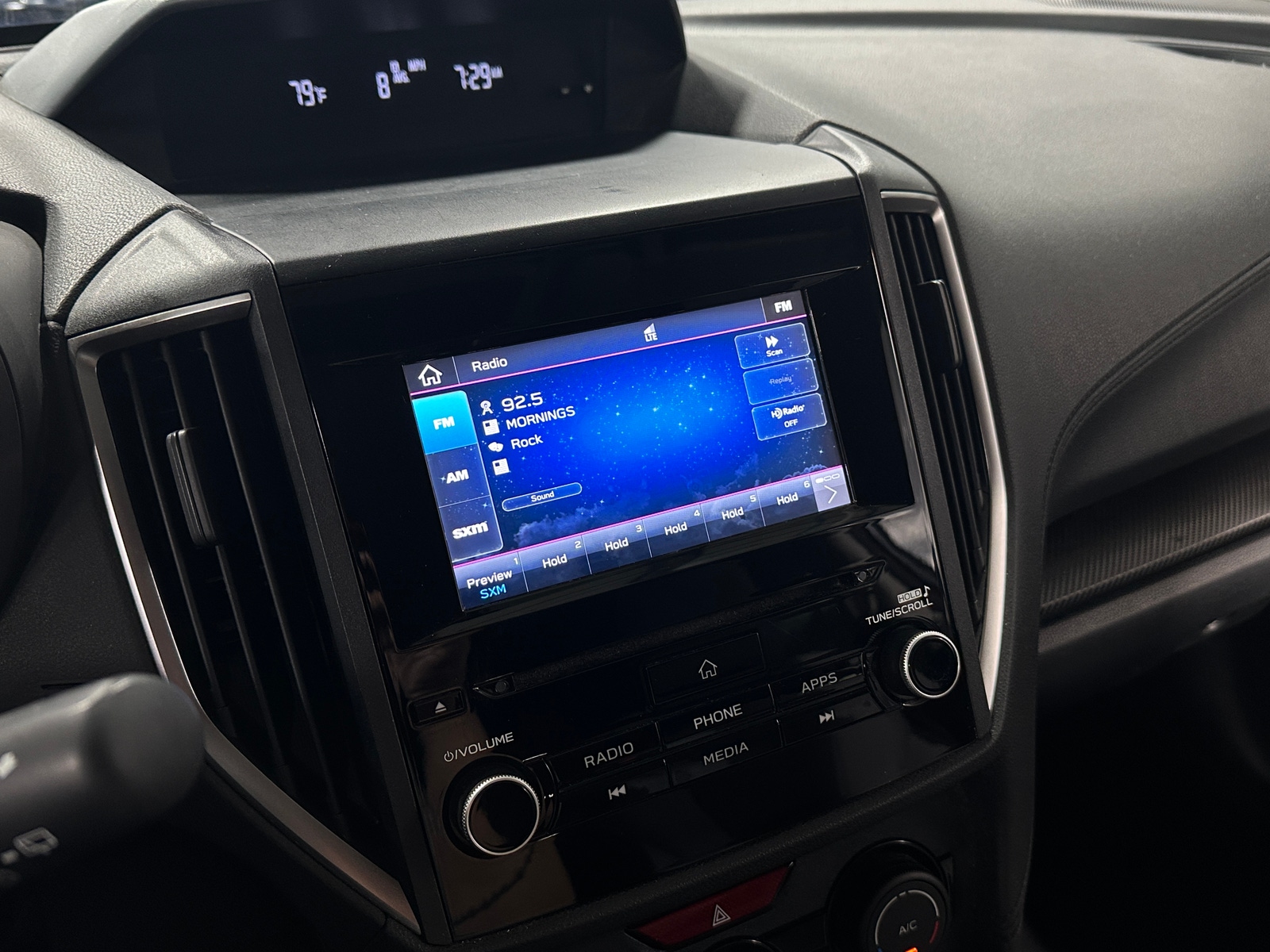 Thumbnail: 2019 Subaru Crosstrek - 4