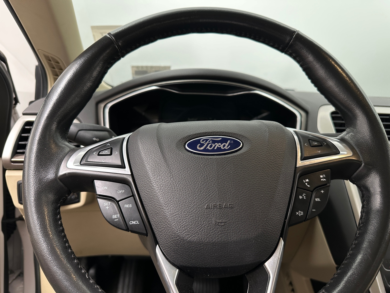Thumbnail: 2014 Ford Fusion - 4