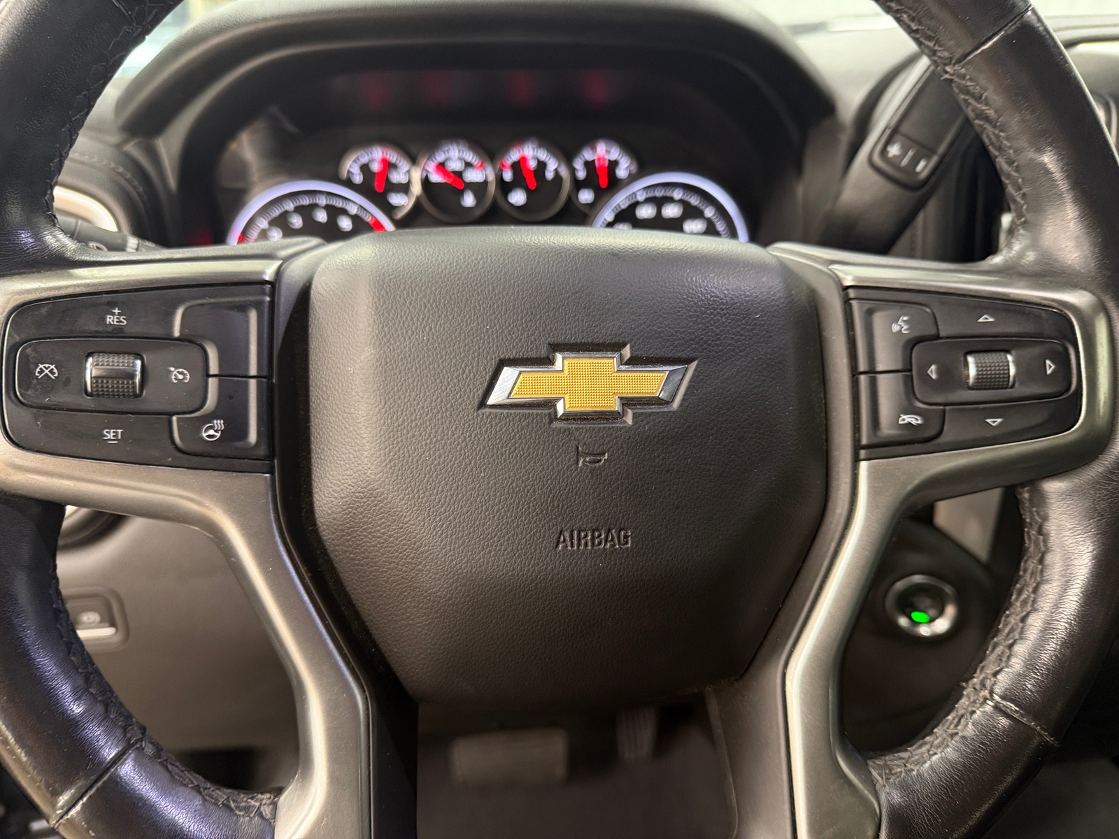 Thumbnail: 2021 Chevrolet Silverado 1500 - 5