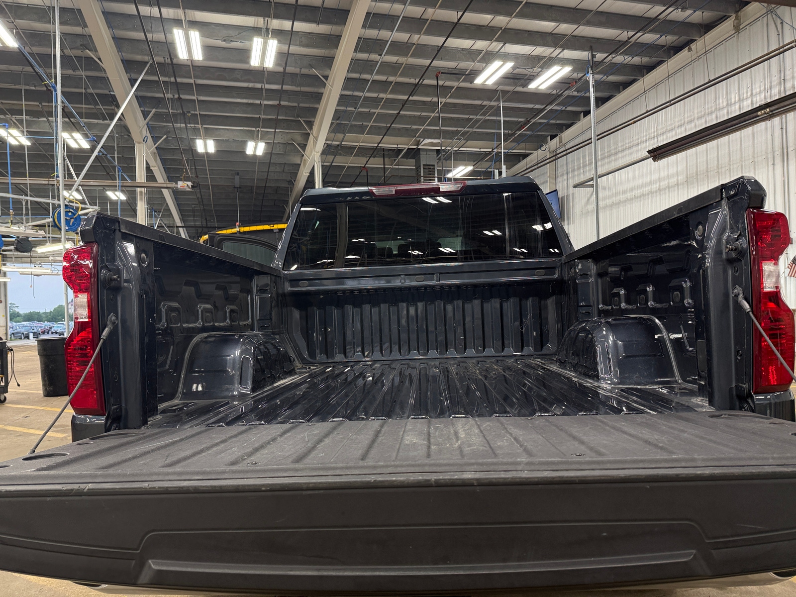 Thumbnail: 2021 Chevrolet Silverado 1500 - 7