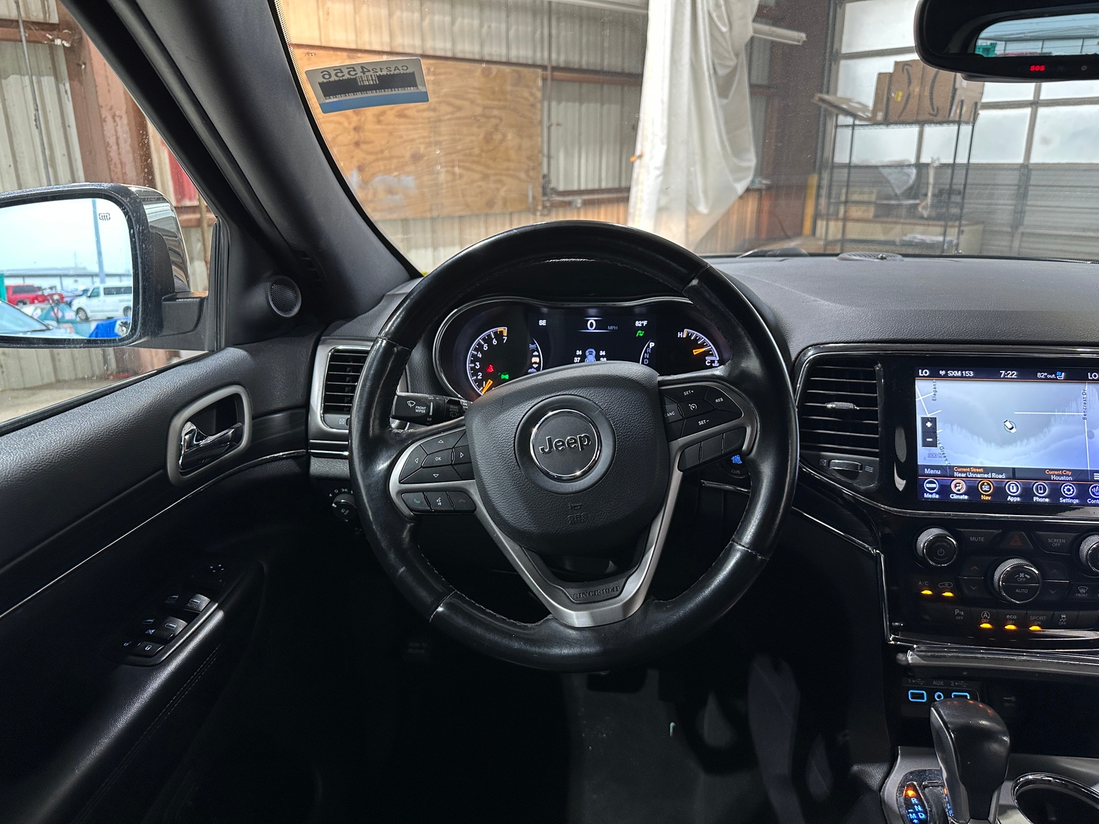 Thumbnail: 2020 Jeep Grand Cherokee - 4
