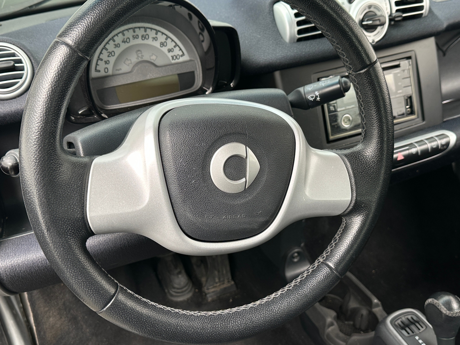 Thumbnail: 2015 smart fortwo - 5