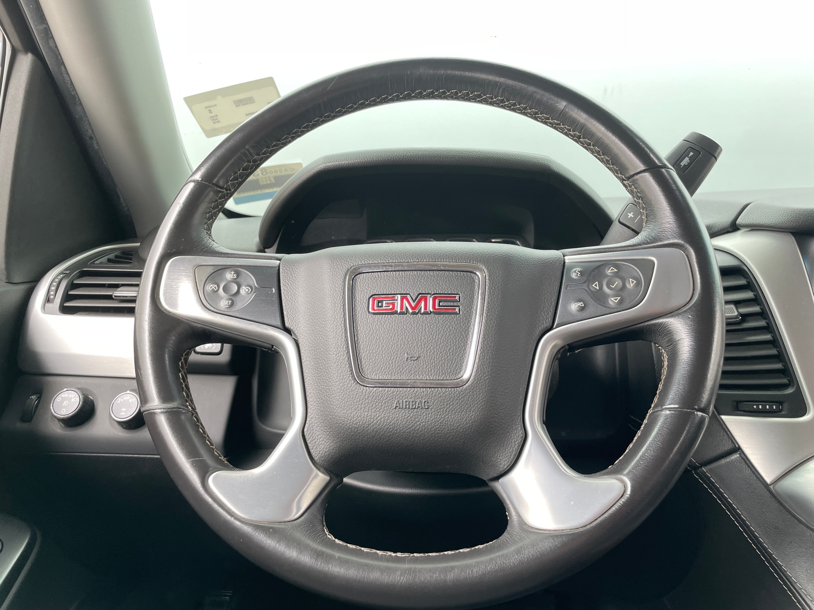 Thumbnail: 2018 GMC Yukon - 5