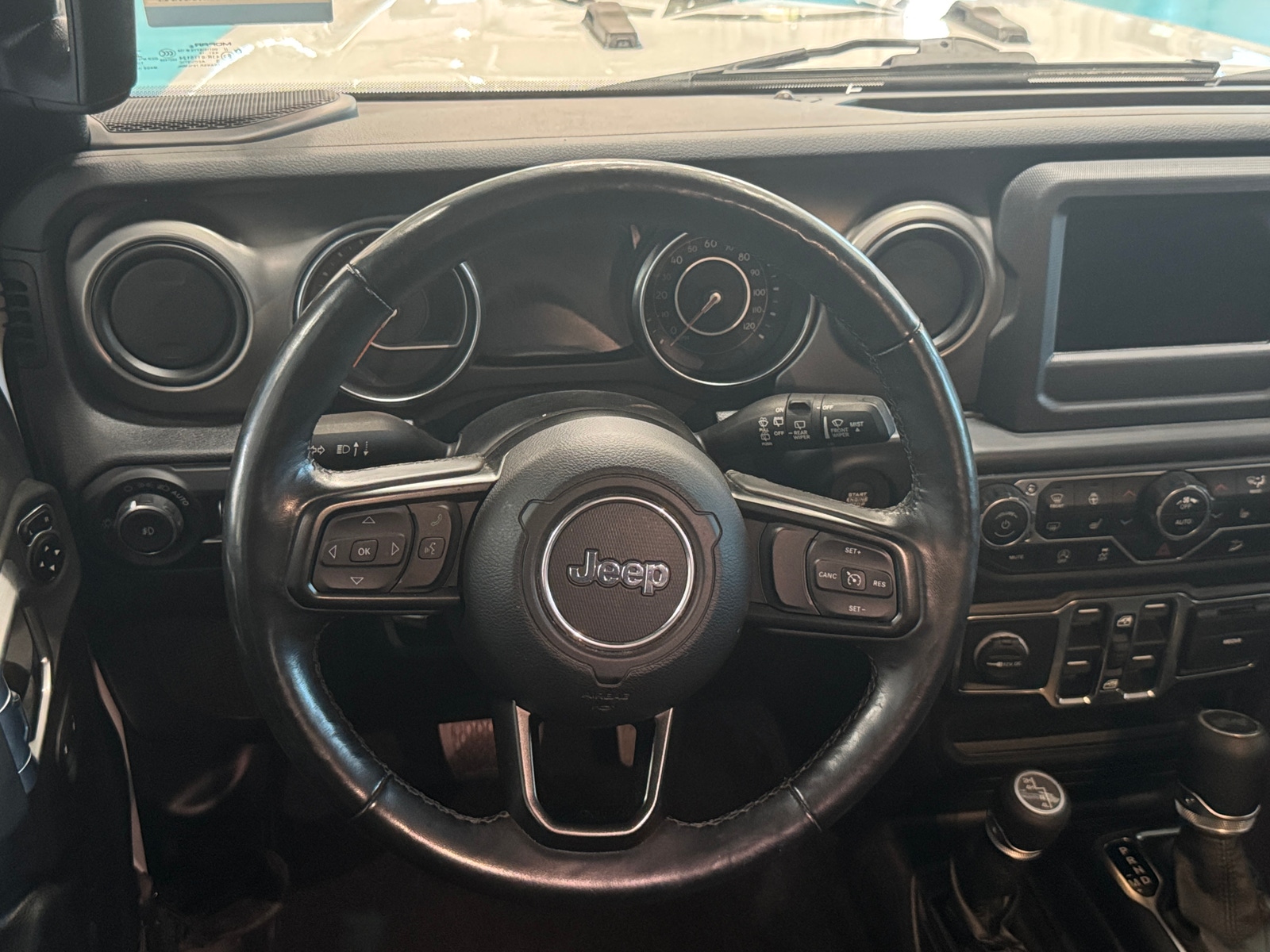 Thumbnail: 2020 Jeep Wrangler - 5