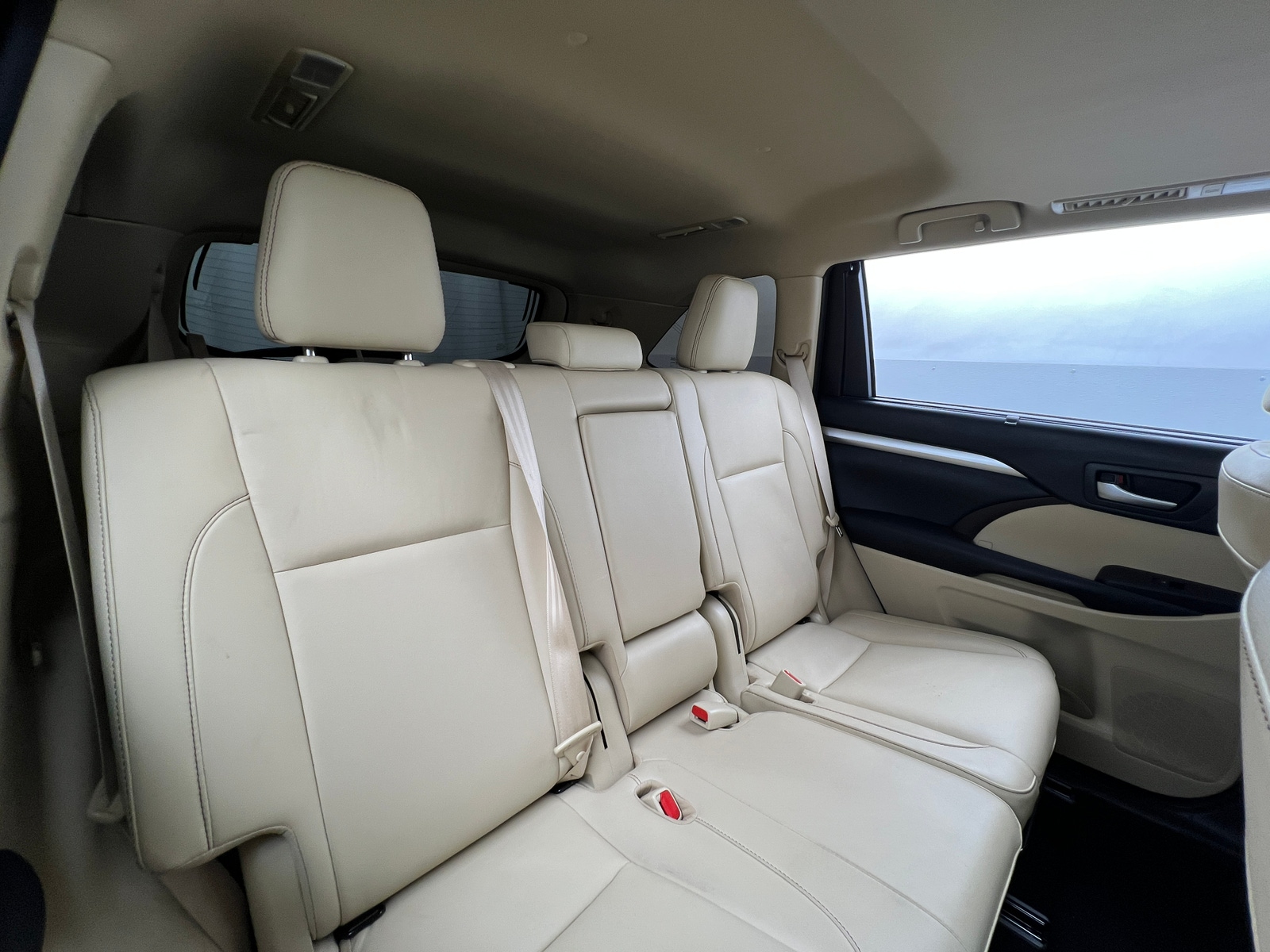 Thumbnail: 2019 Toyota Highlander - 5