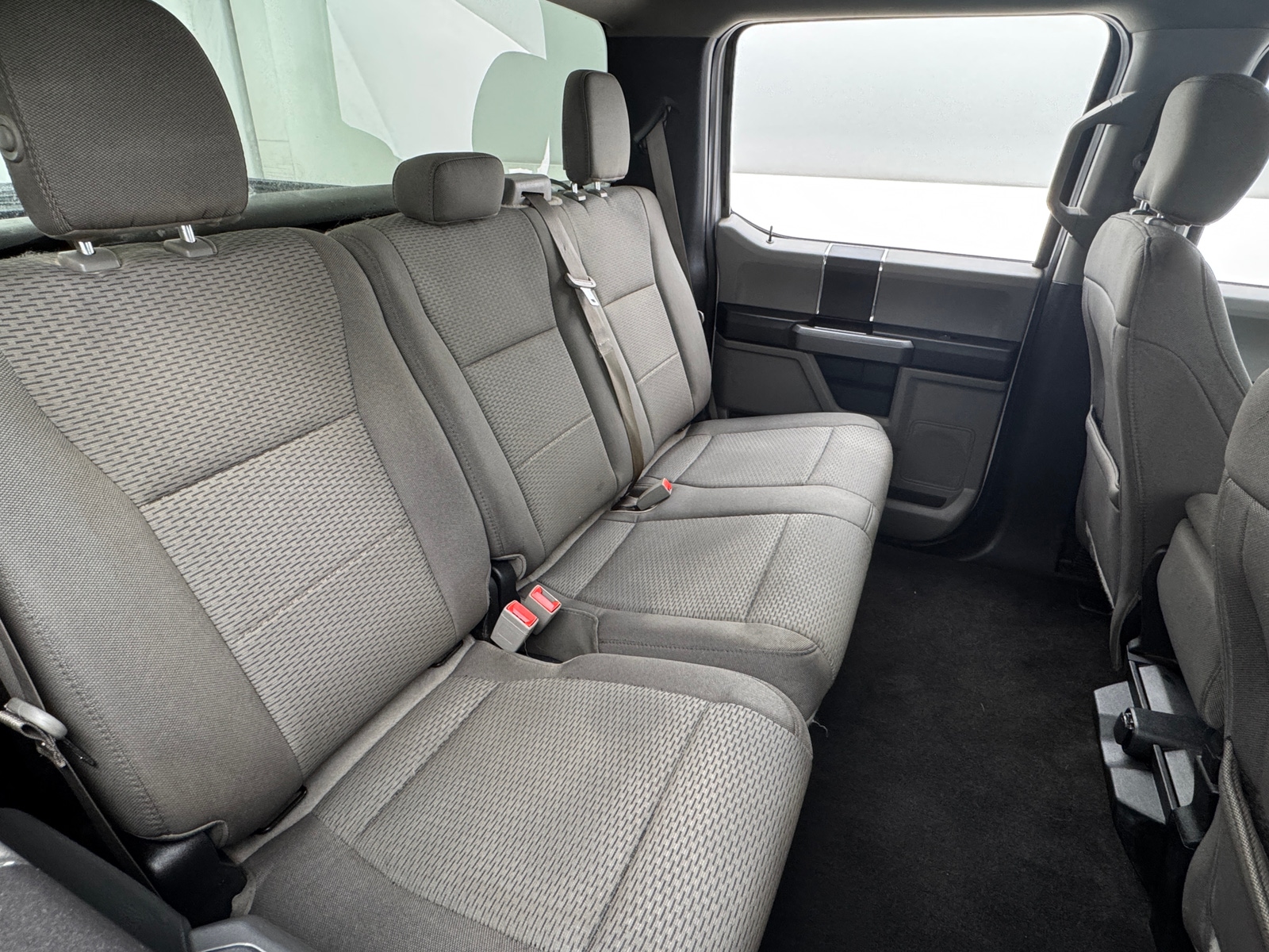 Thumbnail: 2019 Ford Econoline - 6