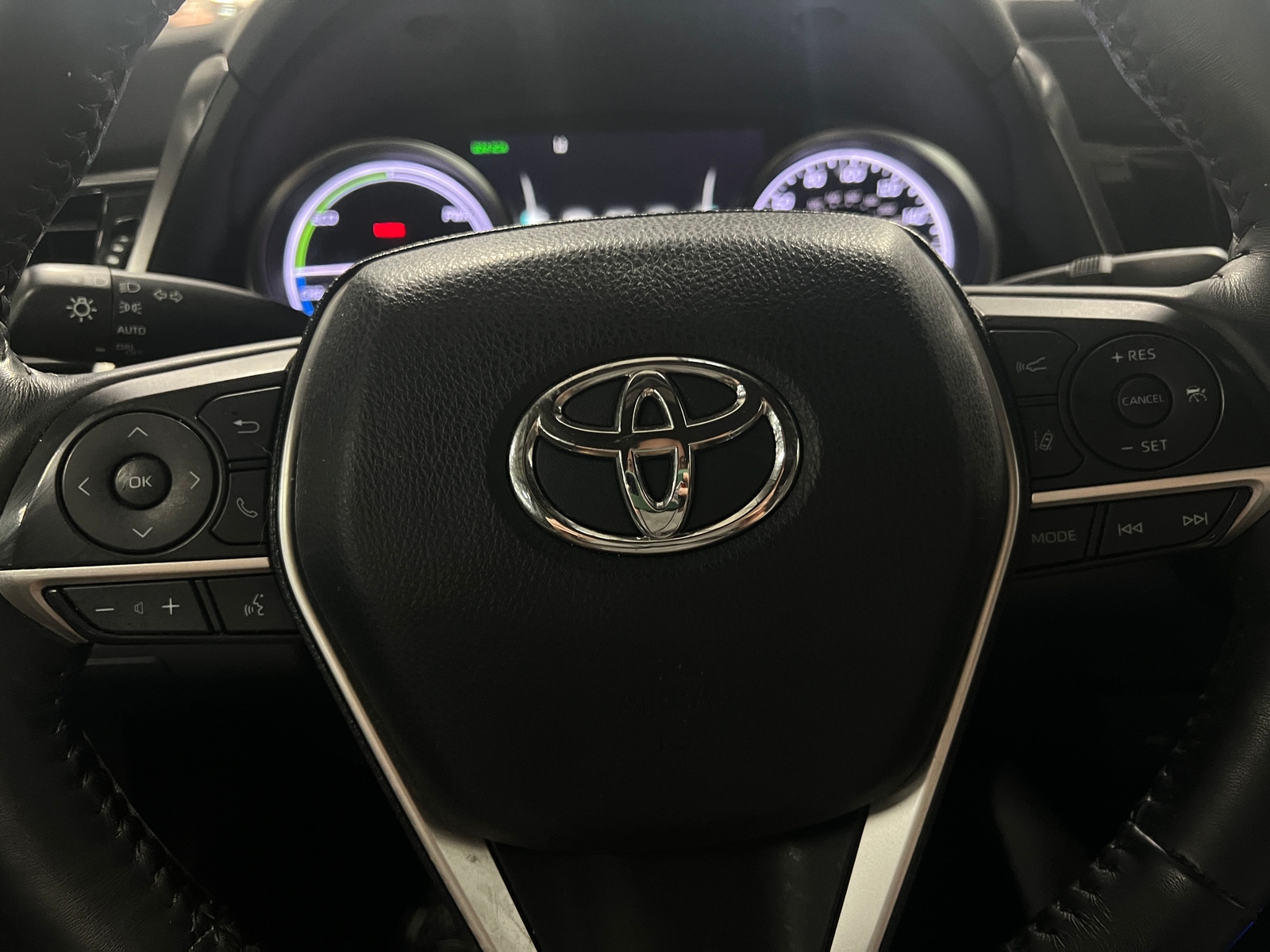 Thumbnail: 2021 Toyota Camry - 4