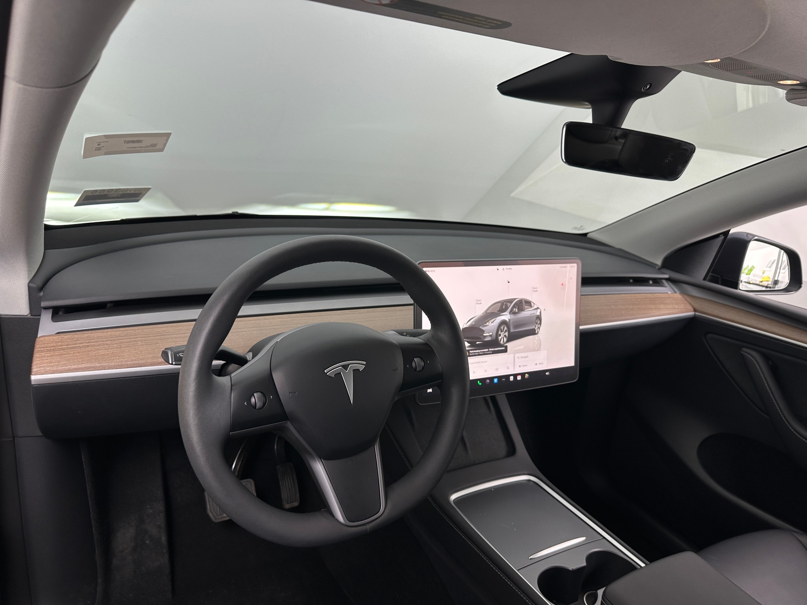 Thumbnail: 2023 Tesla Model Y - 2