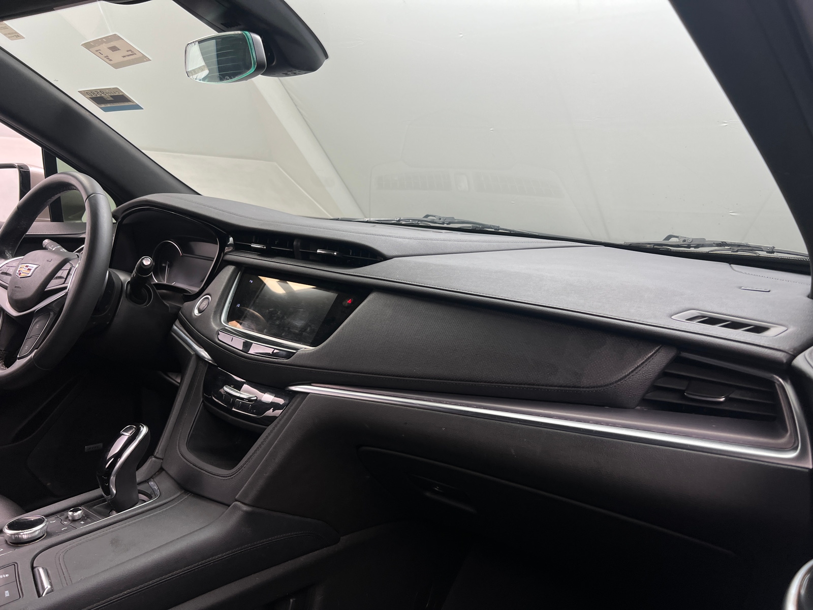 Thumbnail: 2022 Cadillac XT5 - 2