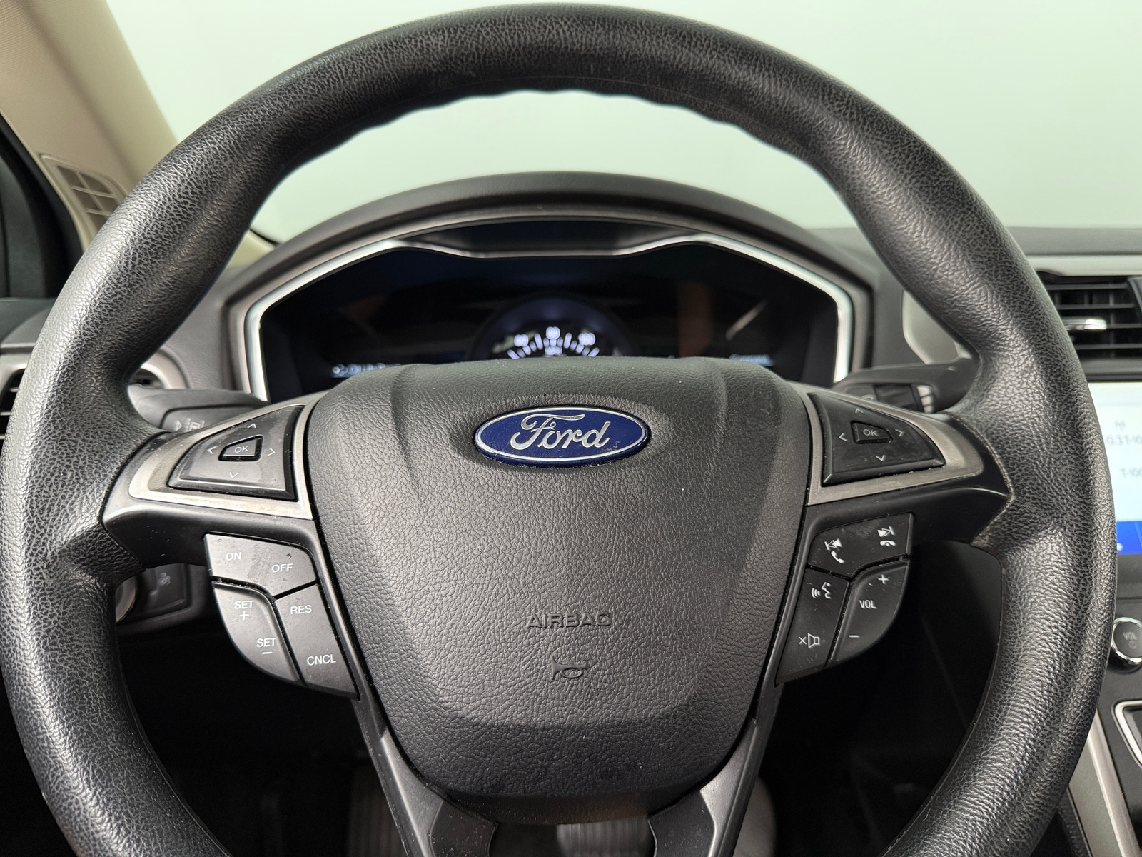 Thumbnail: 2020 Ford Fusion - 5