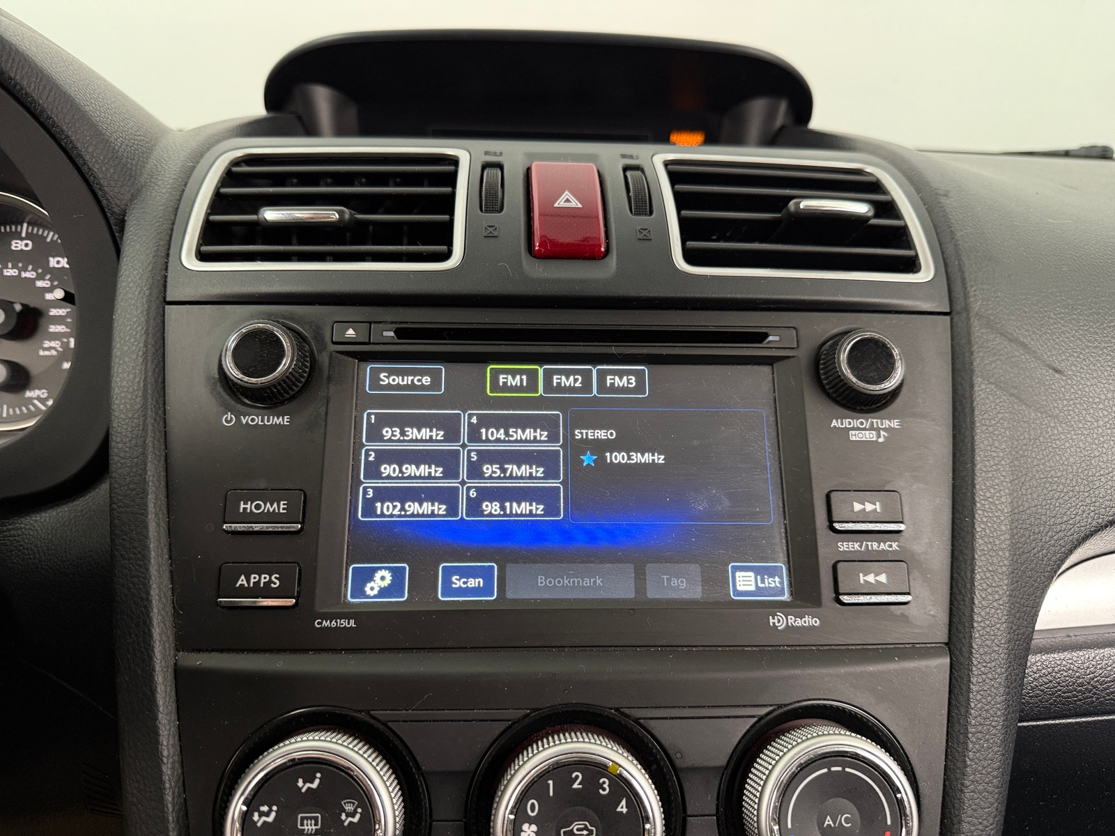 Thumbnail: 2016 Subaru Crosstrek - 4