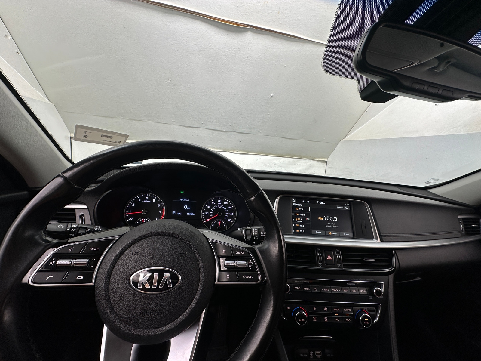 Thumbnail: 2019 Kia Optima - 2
