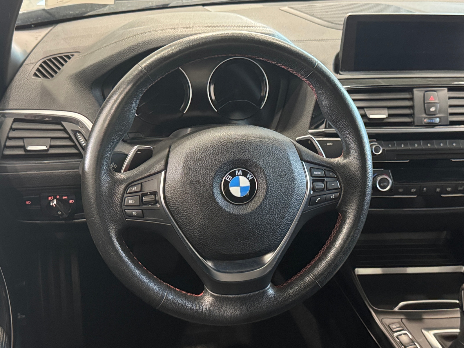 Thumbnail: 2018 BMW 2 Series - 4