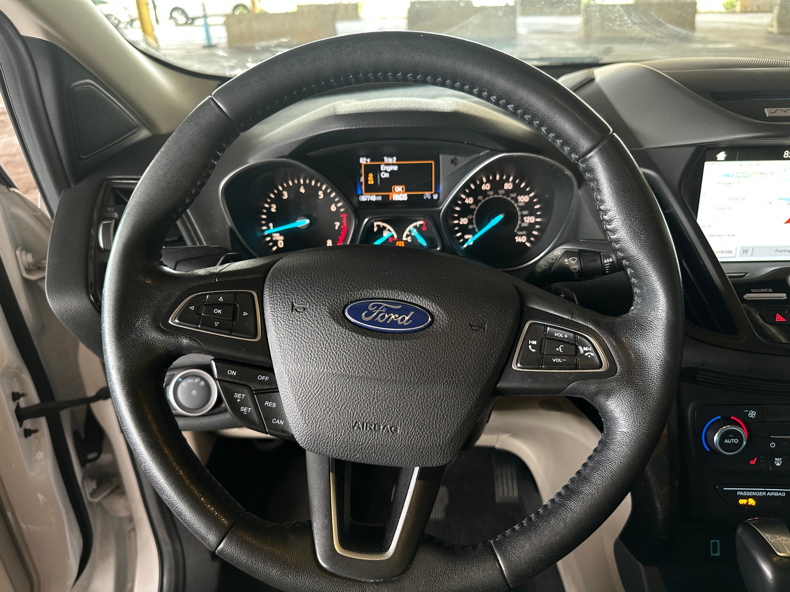 Thumbnail: 2017 Ford Escape - 4