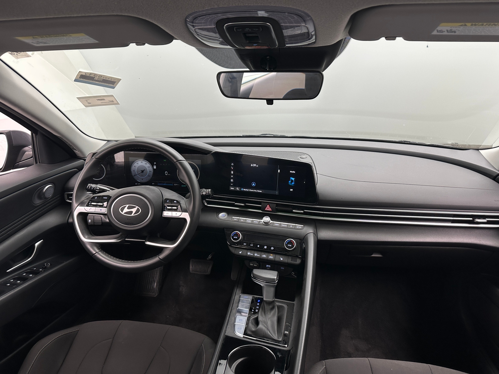 Thumbnail: 2025 Hyundai Elantra - 3