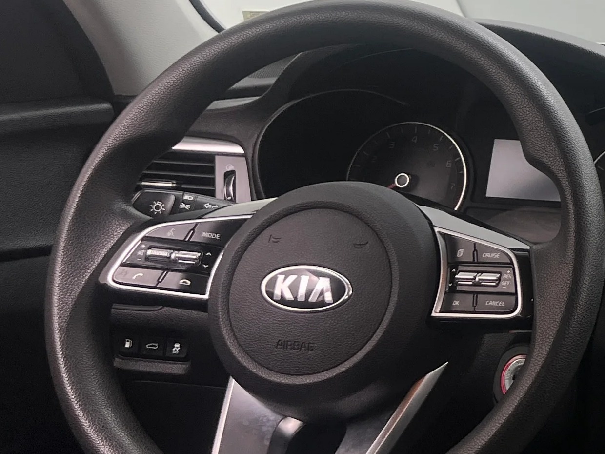 Thumbnail: 2020 Kia Optima - 5