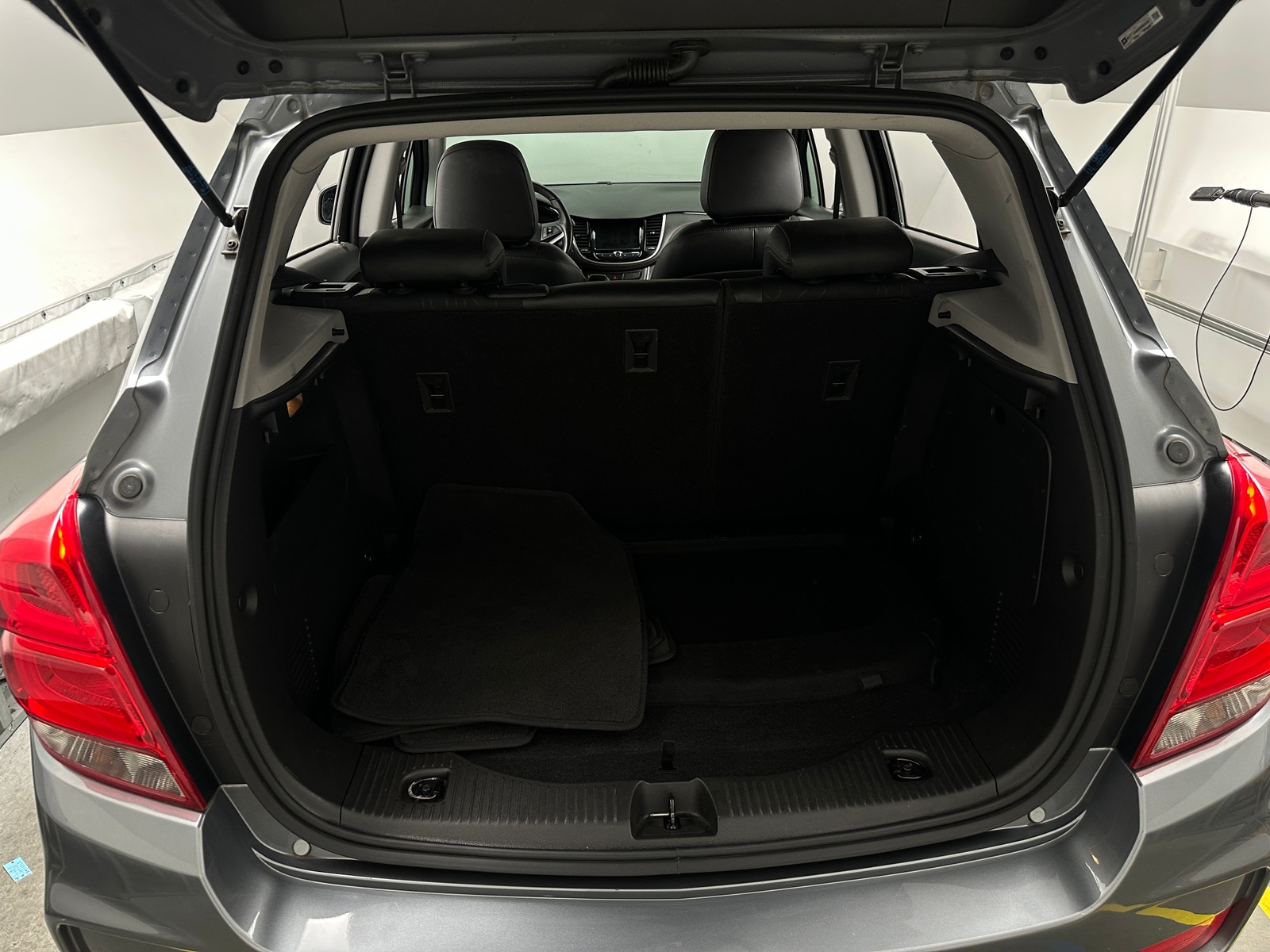 Thumbnail: 2019 Chevrolet Trax - 6
