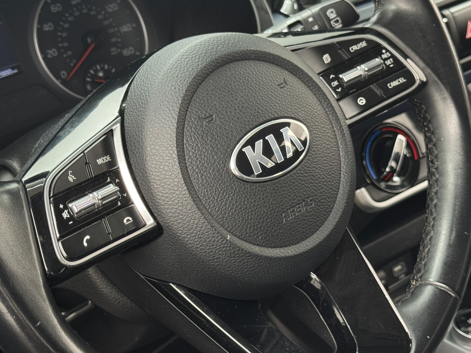 Thumbnail: 2021 Kia Seltos - 4