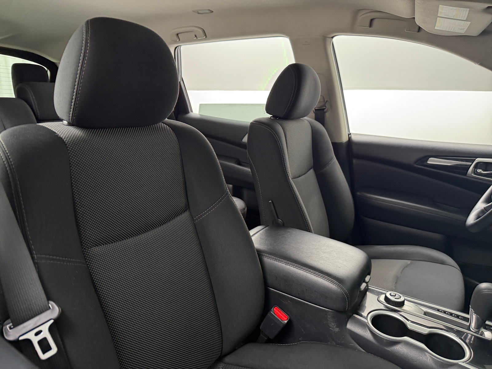 Thumbnail: 2019 Nissan Pathfinder - 2