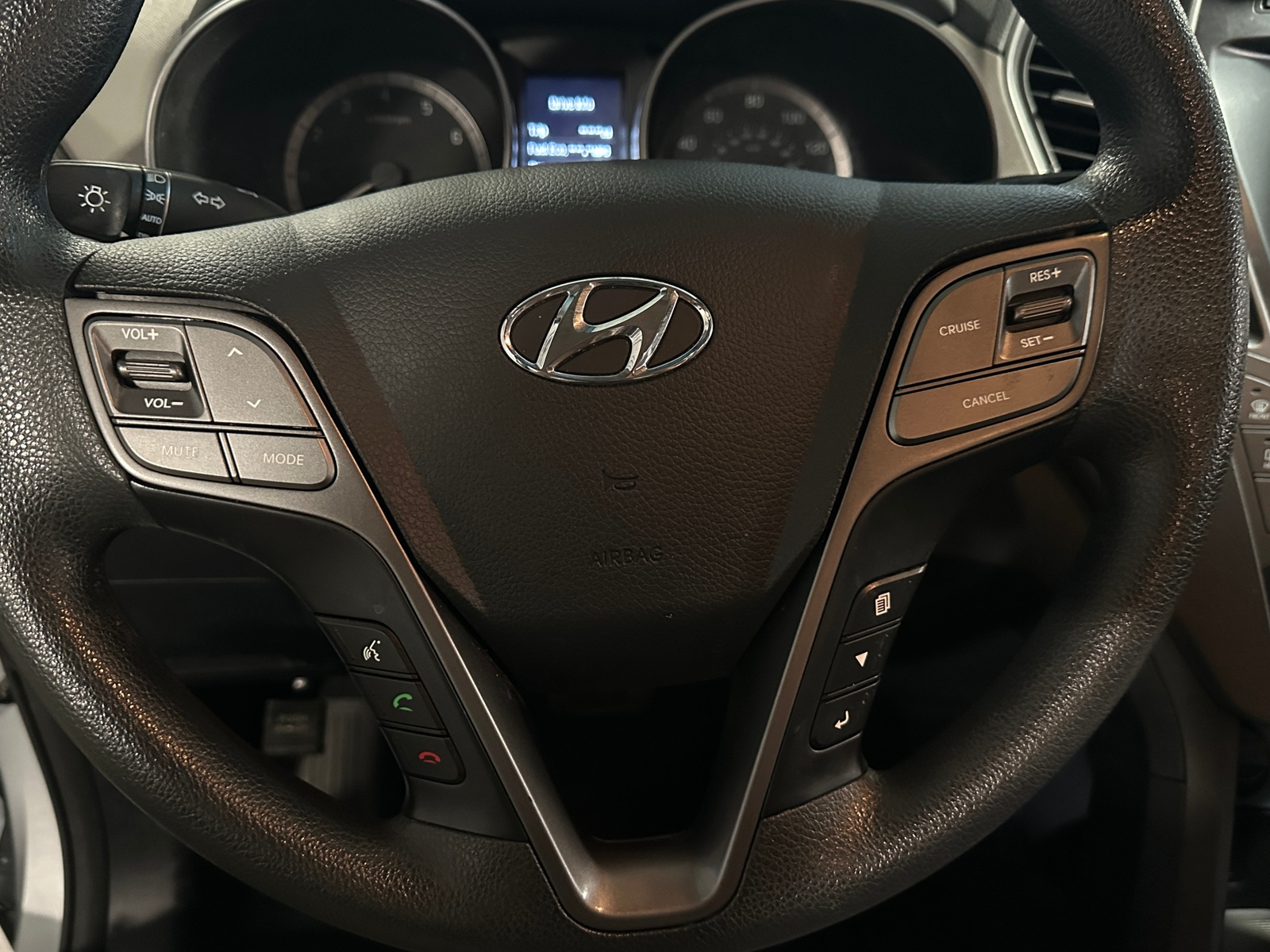 Thumbnail: 2018 Hyundai Santa Fe - 5