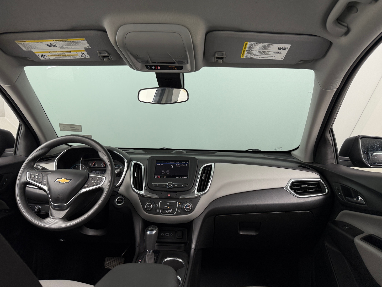 Thumbnail: 2020 Chevrolet Equinox - 3