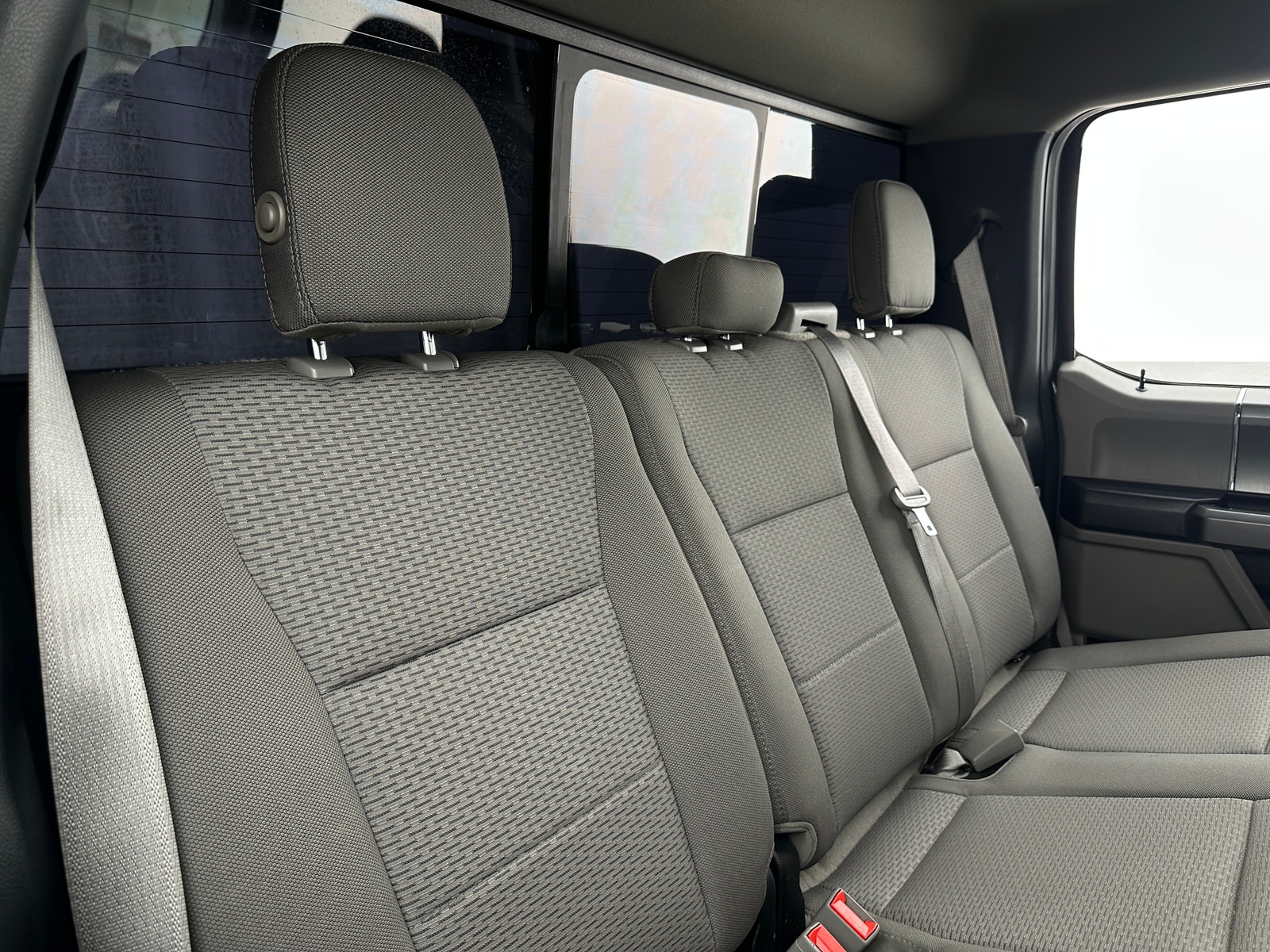 Thumbnail: 2019 Ford Econoline - 6