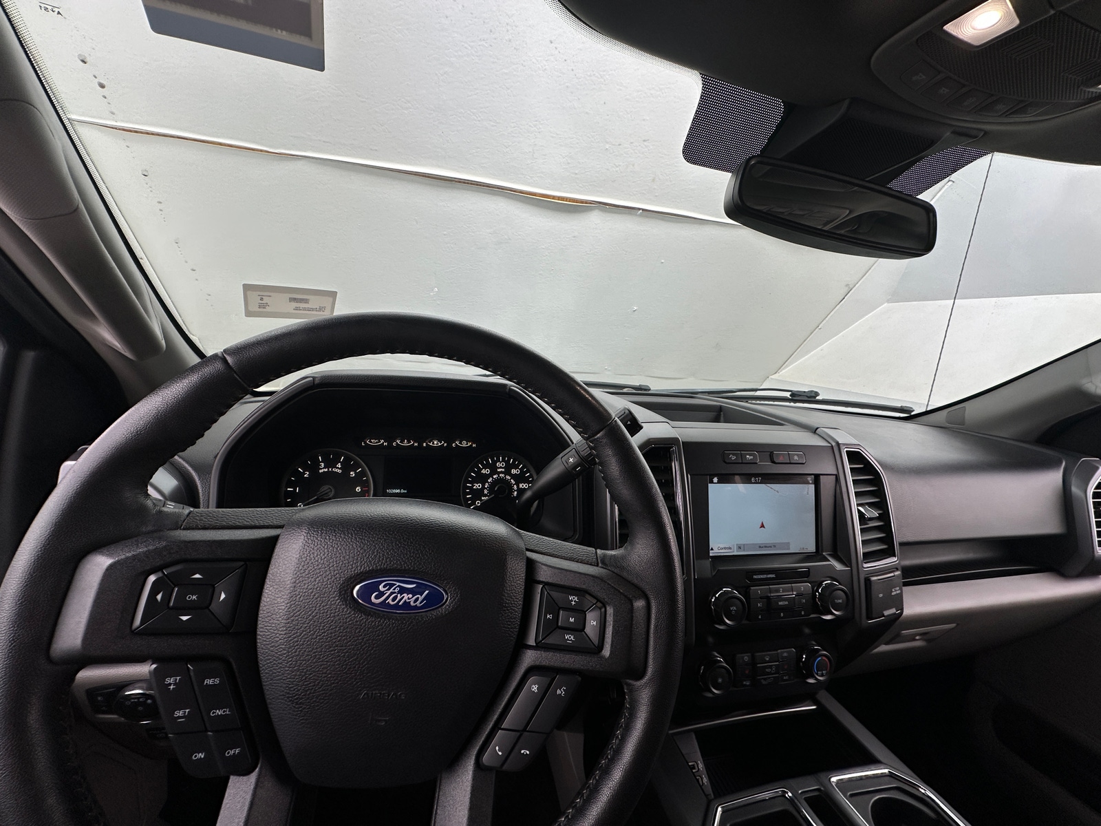 Thumbnail: 2019 Ford Econoline - 3