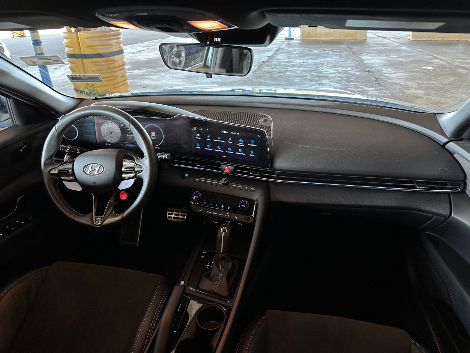 Thumbnail: 2023 Hyundai Elantra - 2