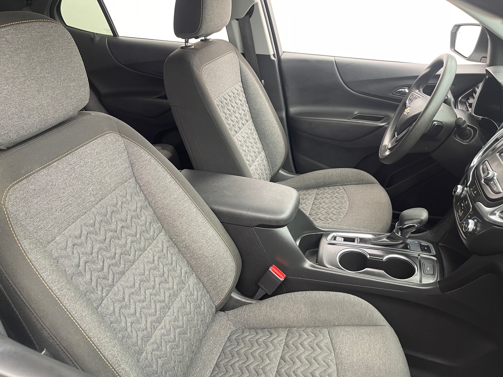 Thumbnail: 2023 Chevrolet Equinox - 2