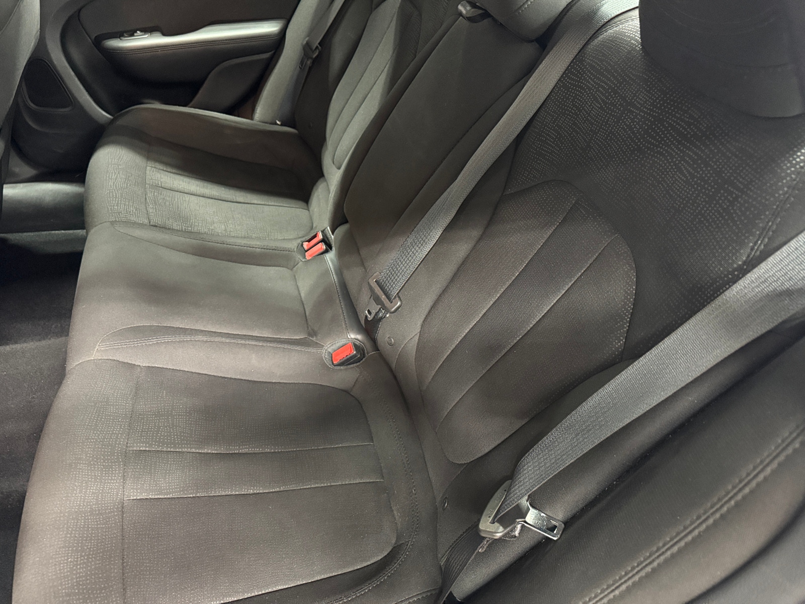Thumbnail: 2015 Chrysler 200 - 6