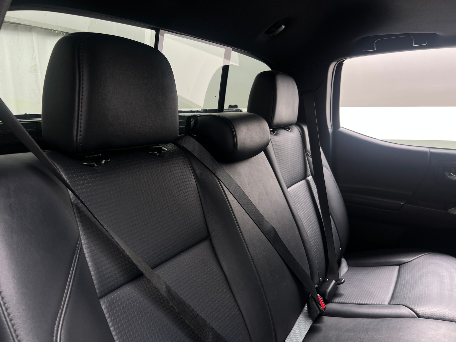 Thumbnail: 2021 Toyota Tacoma - 5