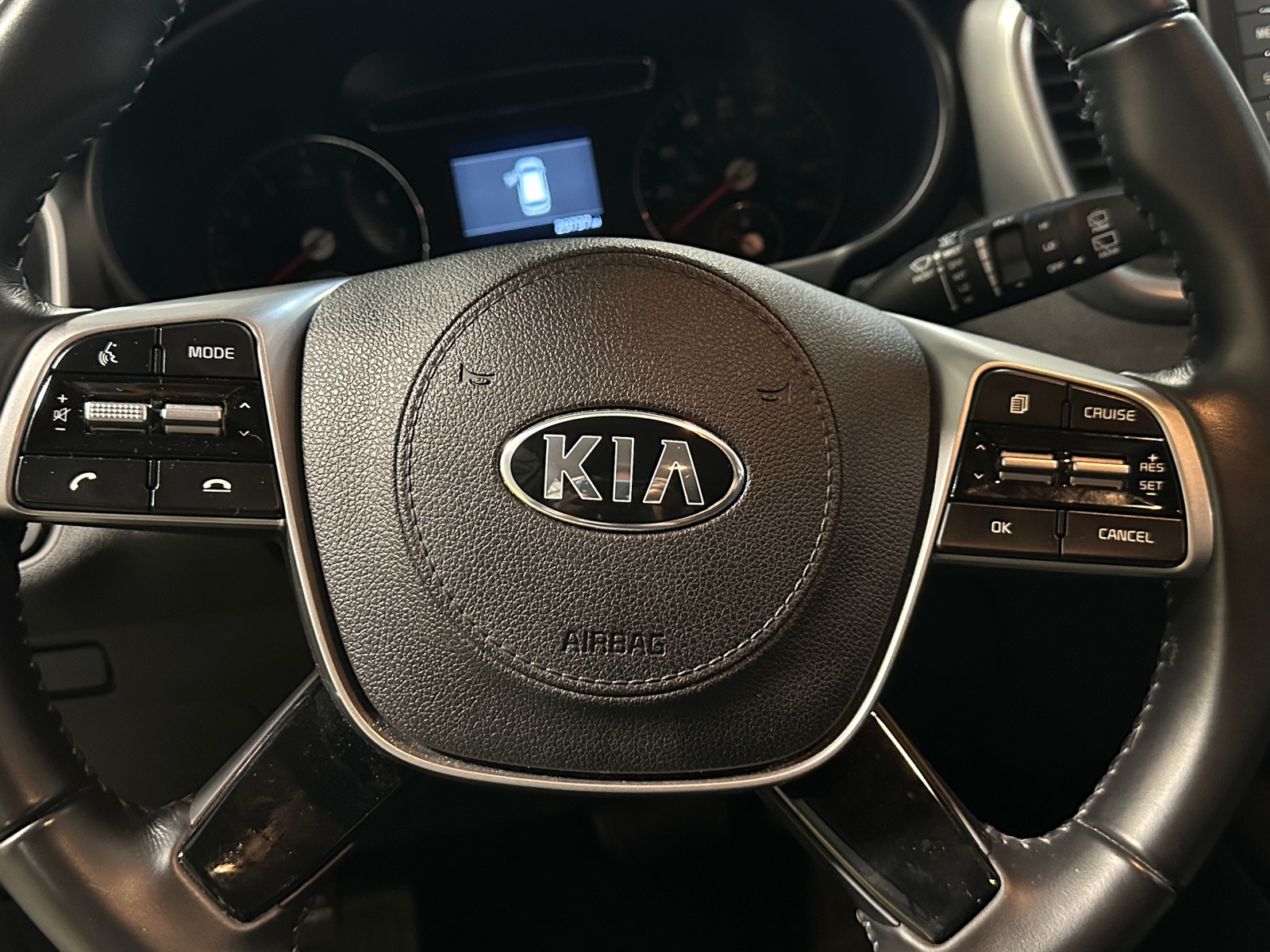 Thumbnail: 2019 Kia Sorento - 5