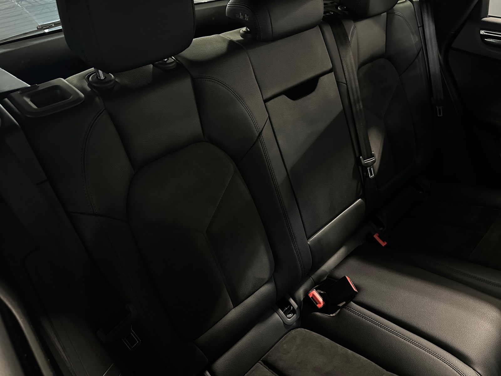 Thumbnail: 2019 Porsche Macan - 5