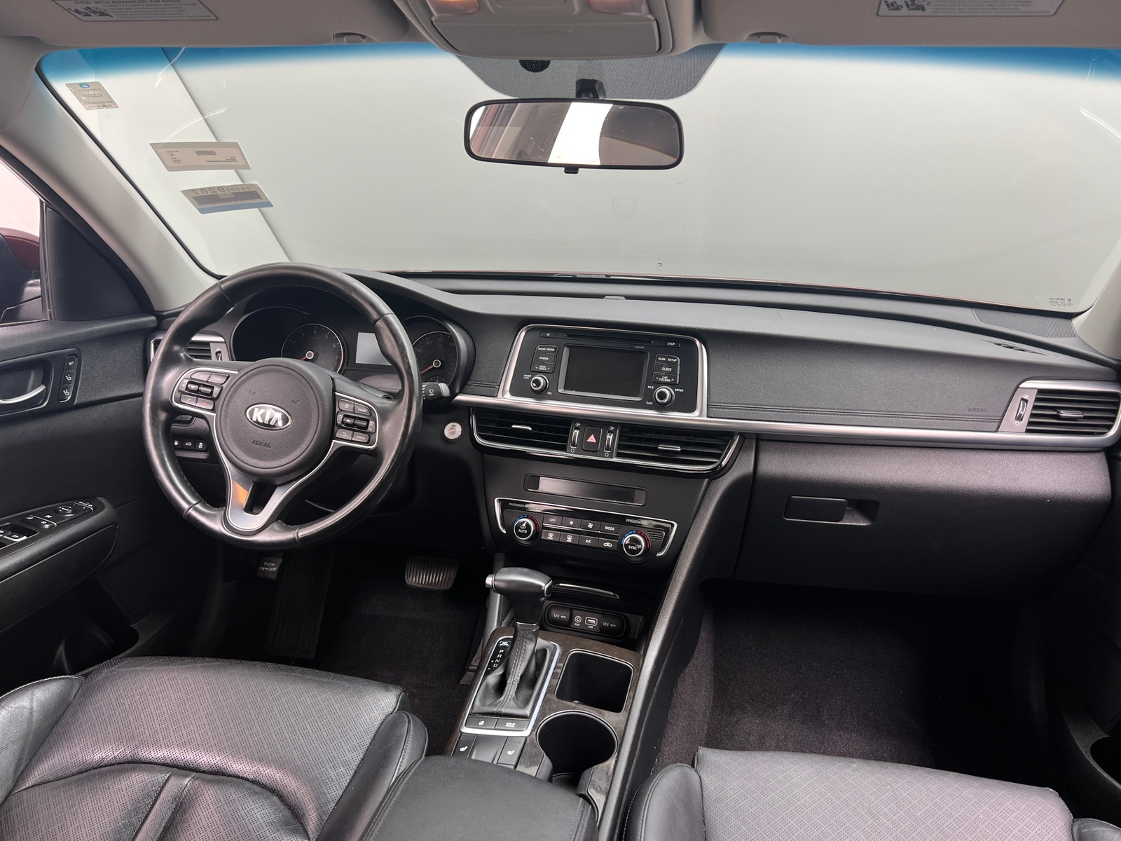 Thumbnail: 2016 Kia Optima - 2