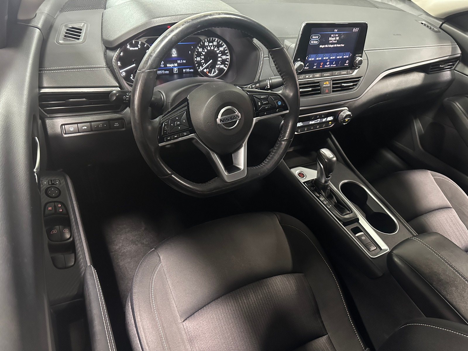 Thumbnail: 2019 Nissan Altima - 3
