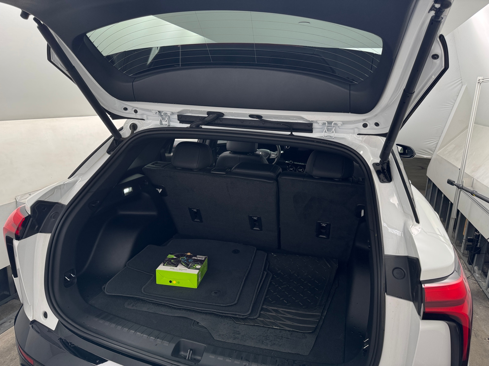 Thumbnail: 2024 Chevrolet Blazer EV - 6