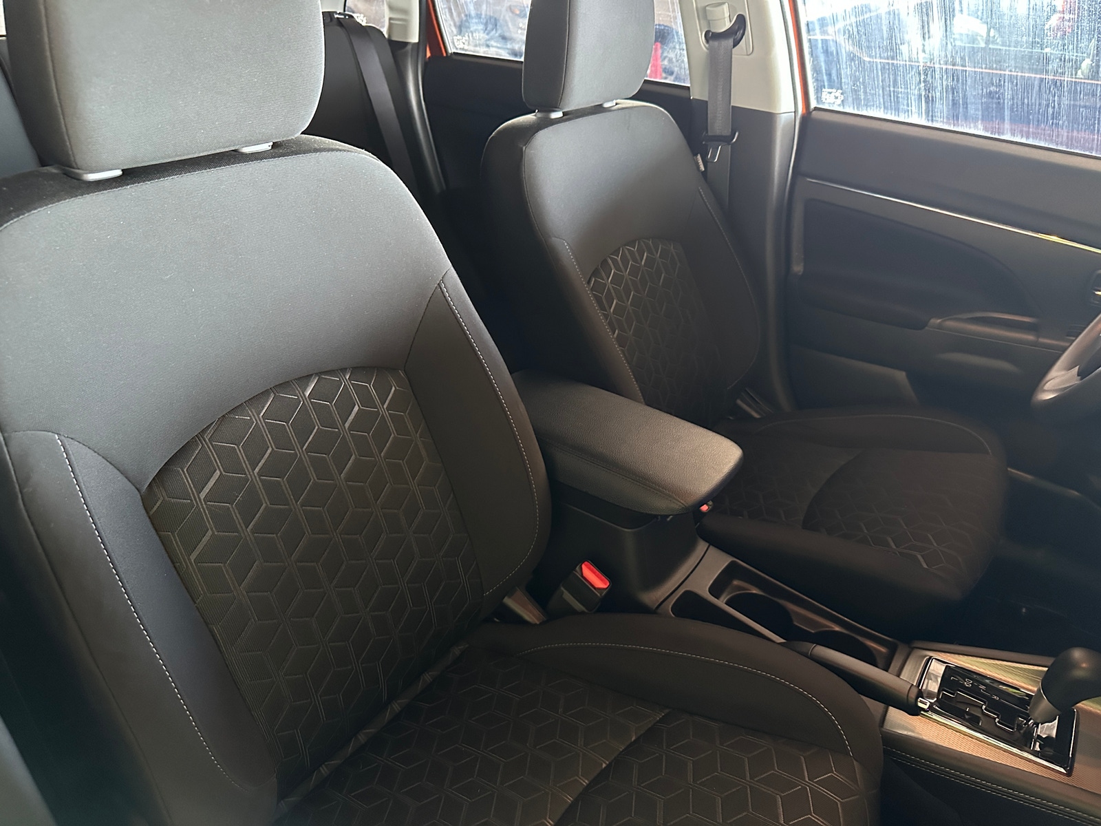 Thumbnail: 2023 Mitsubishi Outlander Sport - 2