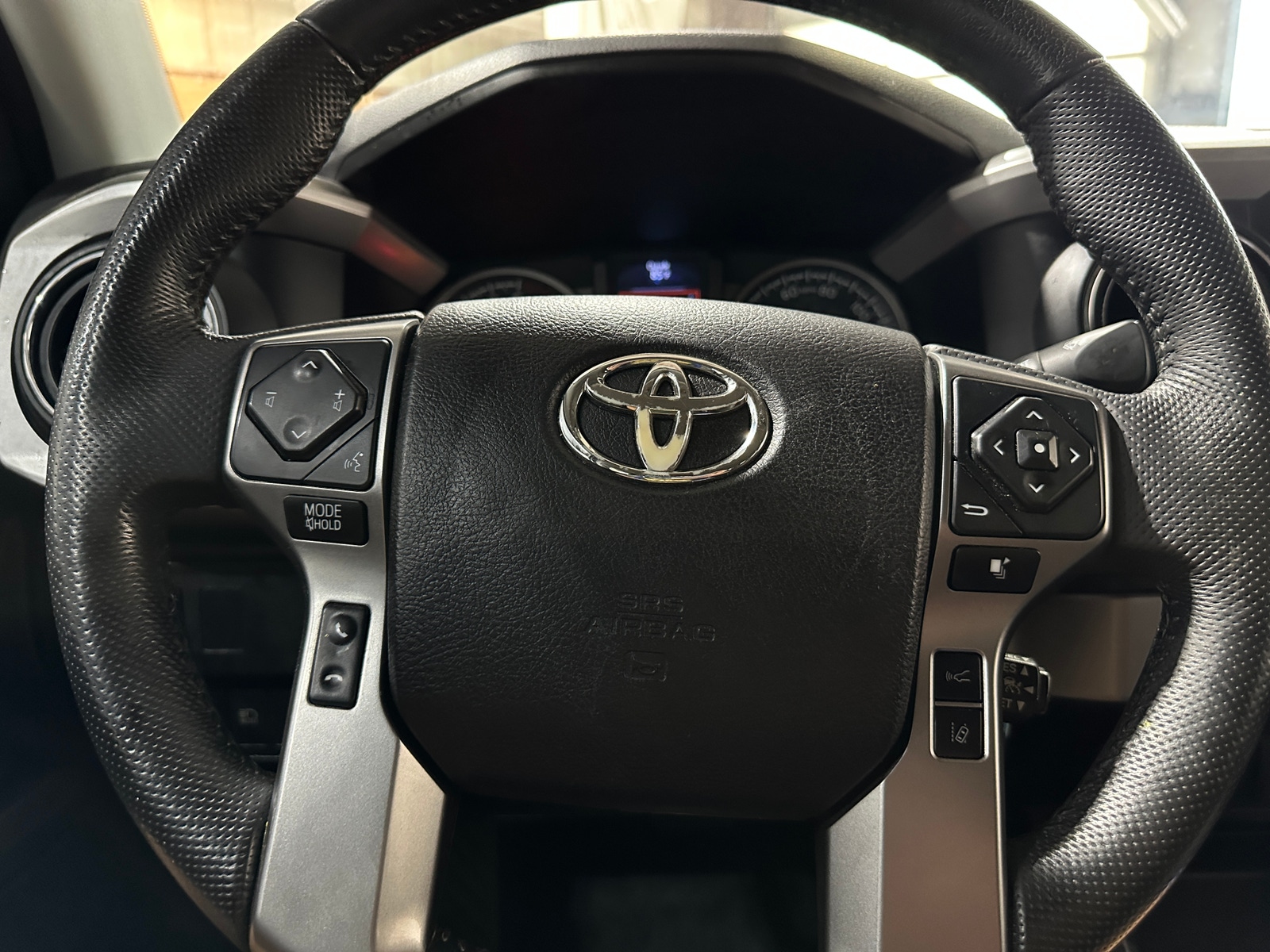 Thumbnail: 2020 Toyota Tacoma - 5