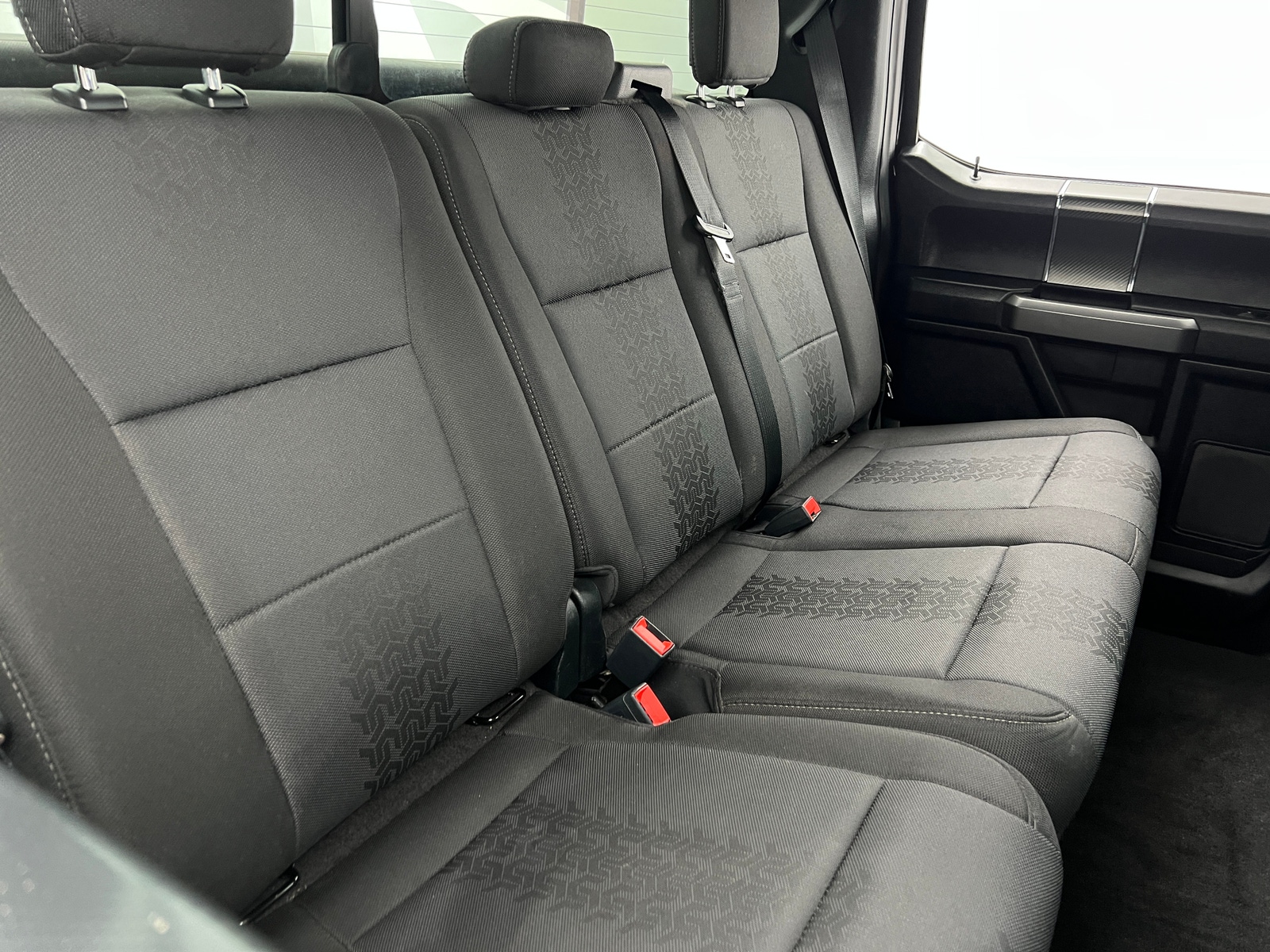 Thumbnail: 2020 Ford Econoline - 6