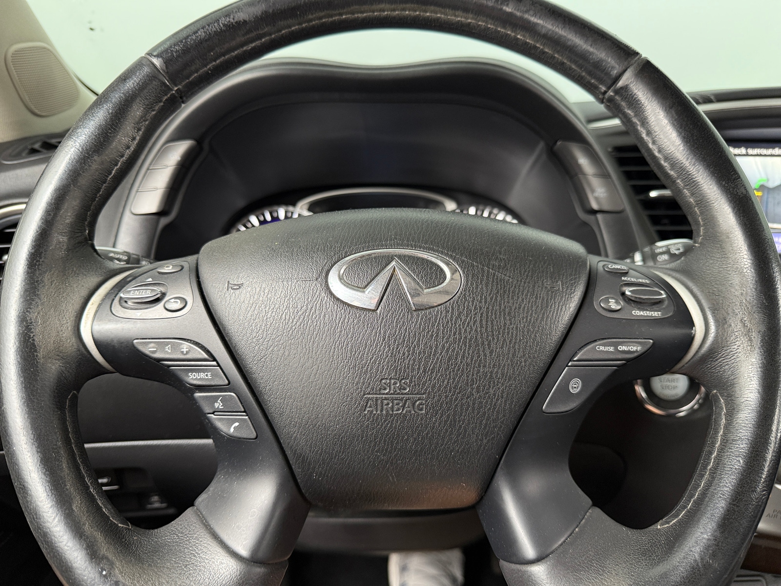 Thumbnail: 2019 INFINITI QX60 - 4