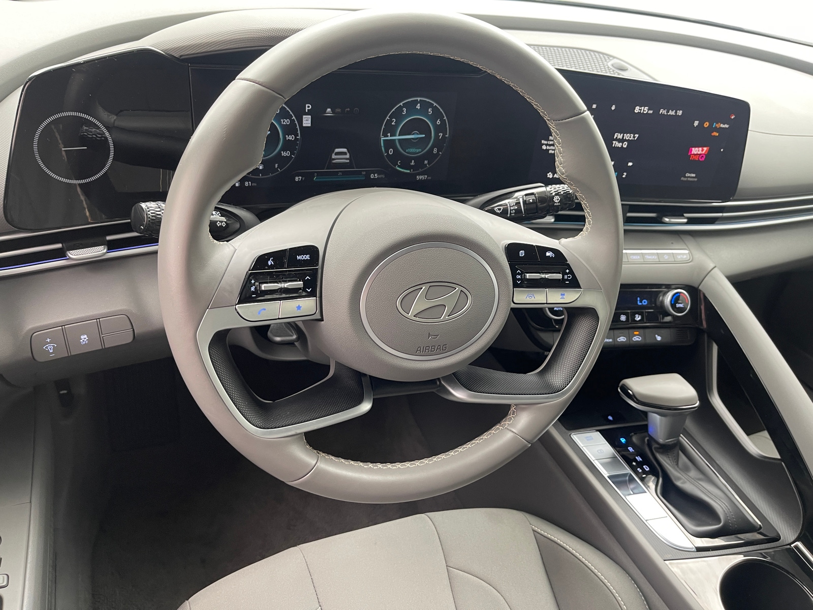 Thumbnail: 2025 Hyundai Elantra - 5