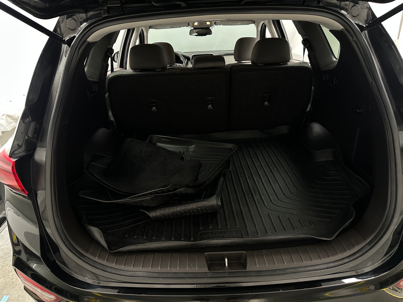 Thumbnail: 2019 Hyundai Santa Fe - 7
