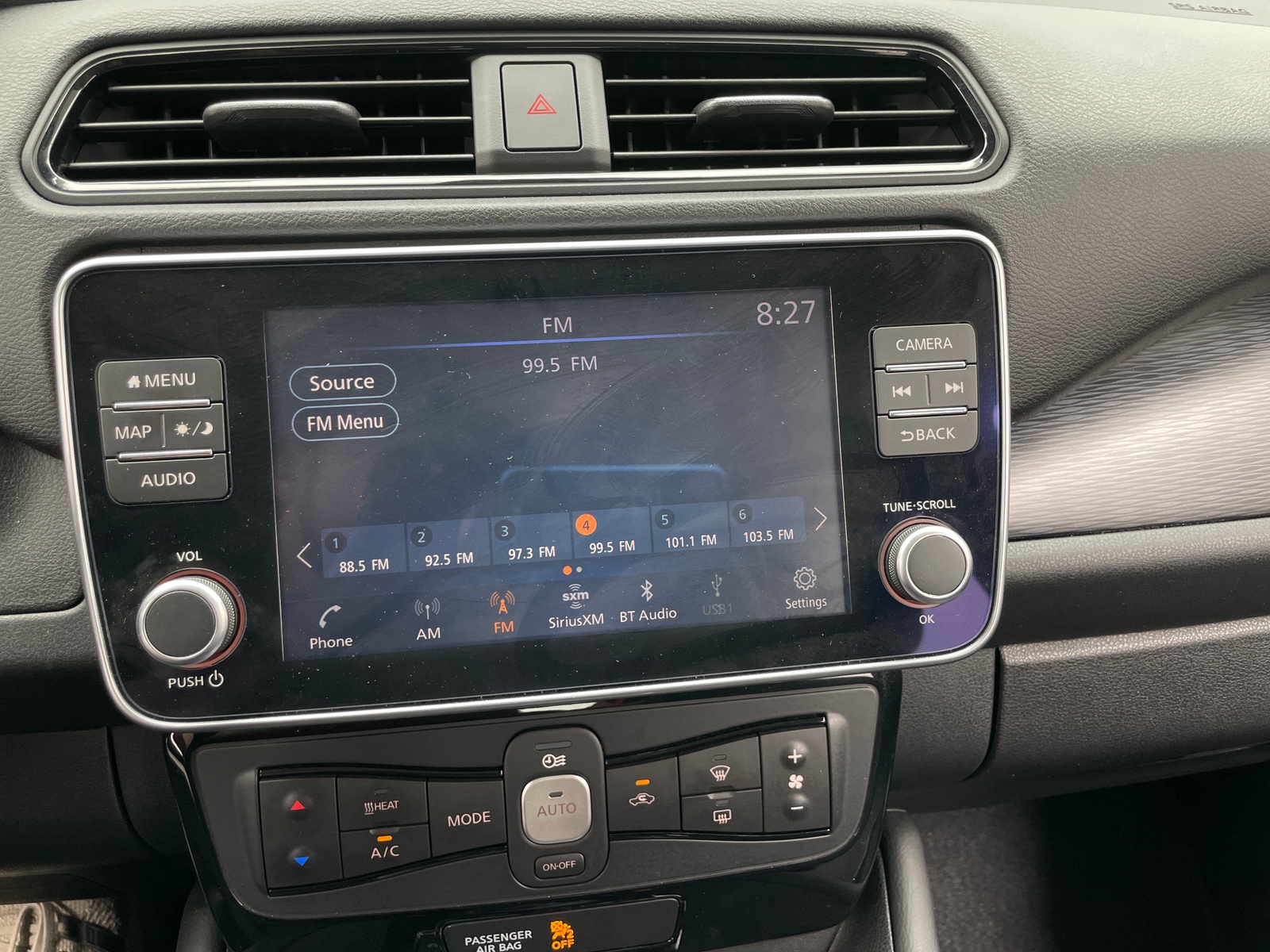 Thumbnail: 2024 Nissan Leaf - 4