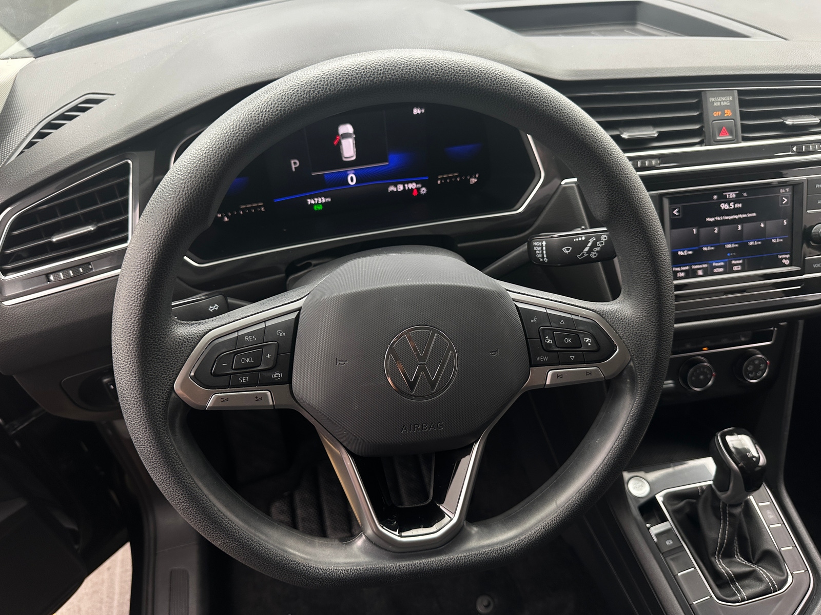 Thumbnail: 2022 Volkswagen Tiguan - 5