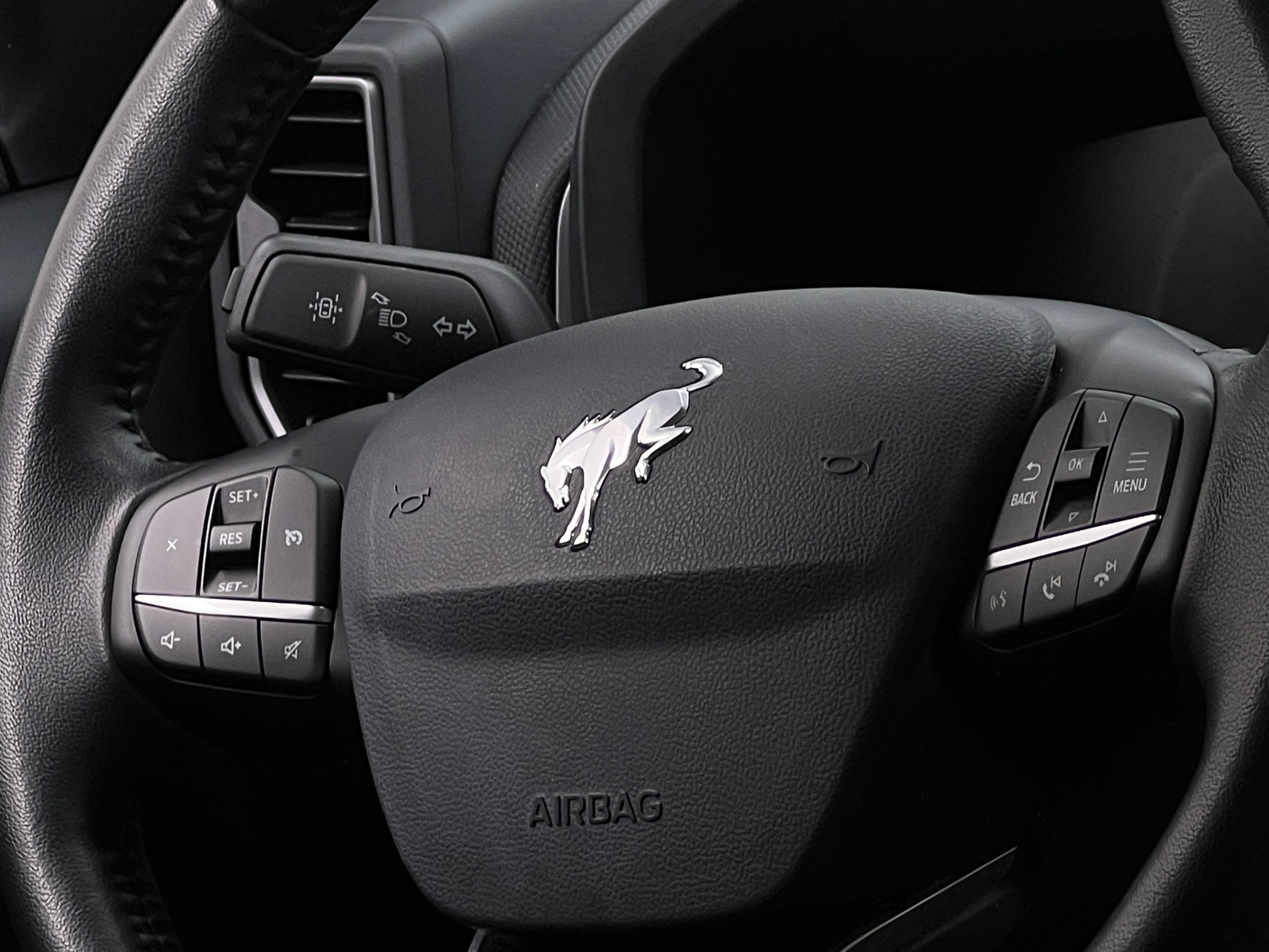 Thumbnail: 2023 Ford Bronco Sport - 5