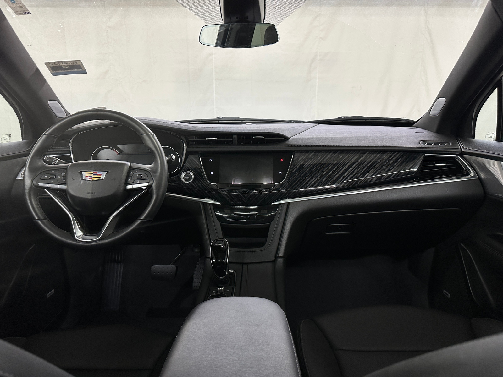 Thumbnail: 2025 Cadillac XT6 - 2